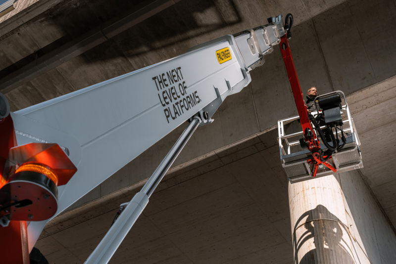 LIFTING THE UK: PALFINGER AND APS JOIN FORCES IN AERIAL WORK PLATFORMS